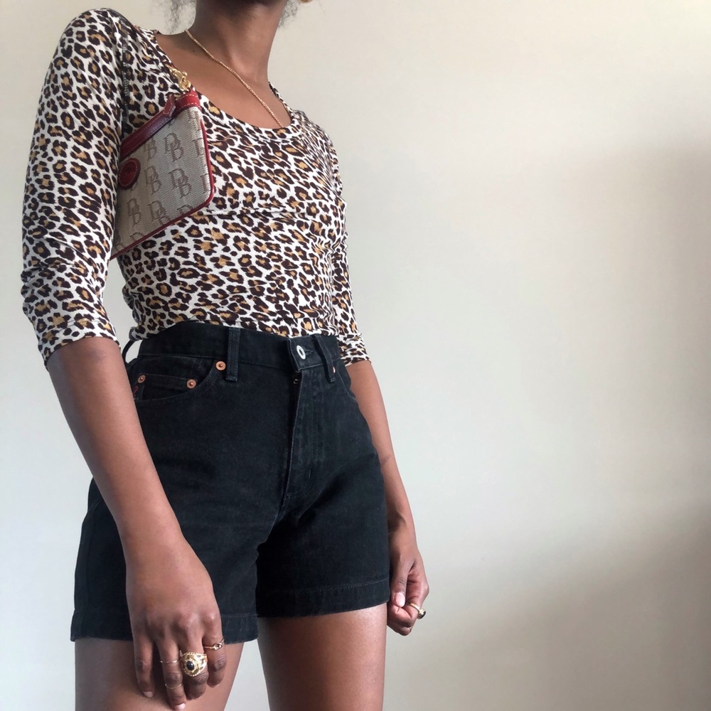 Vintage cheetah print mesh shirt ❤️ - Picture 2 of 4